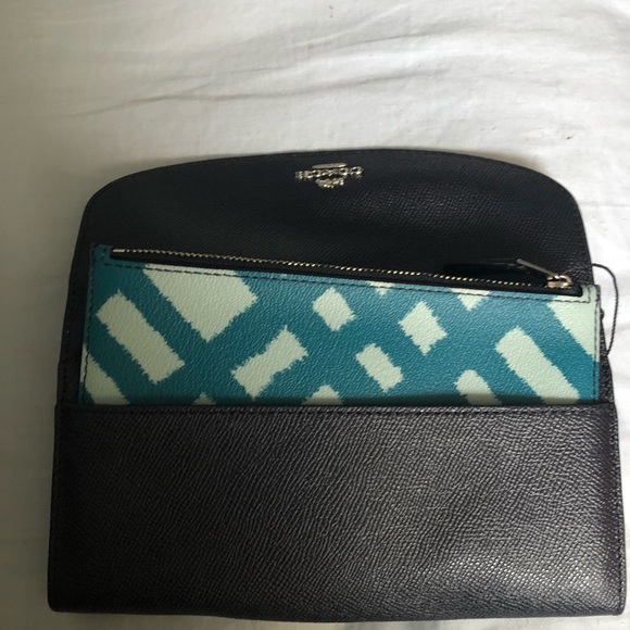 Coach Wallet - Picture 2 of 3
